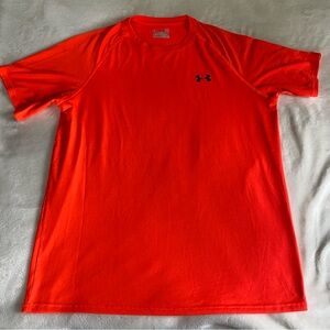 Under Armour Bright Orange Short Sleeve Tee Loose fit